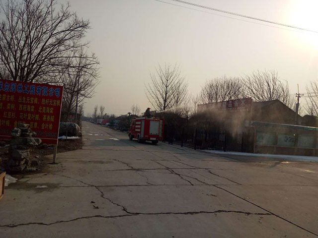 携手抗疫,共克时艰,华源发苗木市场组织人手落实防疫工作