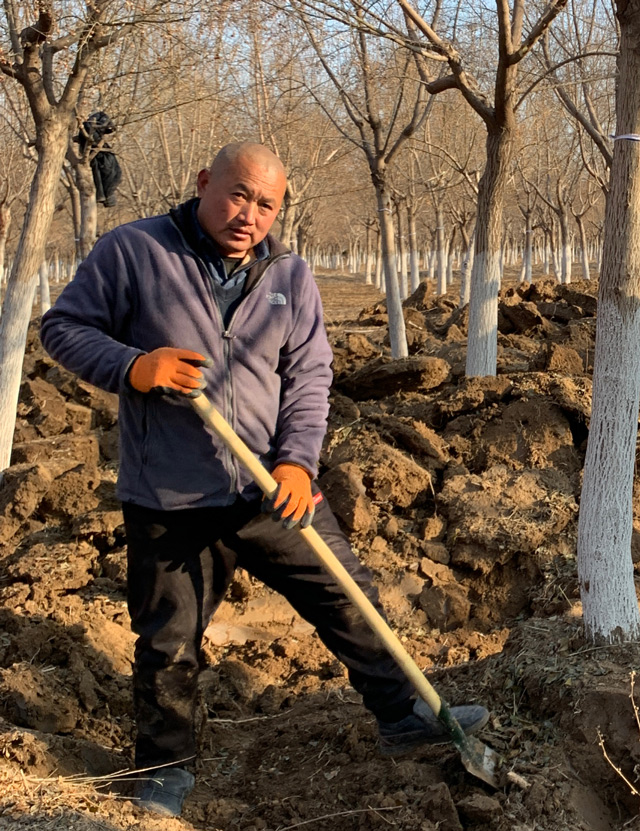 华源发研发基地全员及华联租赁各站、华源发市场后勤支援人员工作现场